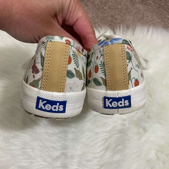 Keds x Rifle Paper Co. Kickstart Strawberry Fields Sneakers - Picture 5 of 8
